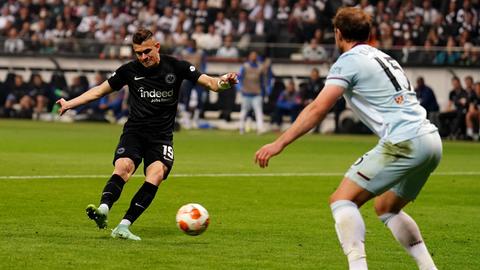 Rafael Borré Eintracht Frankfurt Tor West Ham