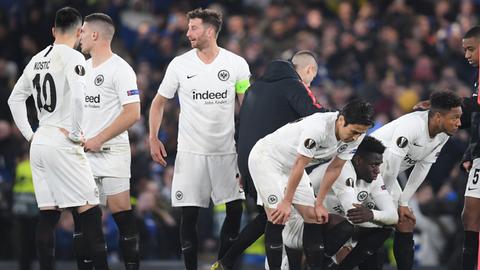 Spieler von Eintracht Frankfurt nach dem Spiel gegen den FC Chelsea.