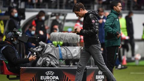 Eintracht-Trainer Oliver Glasner will auch in Bochum jubeln.