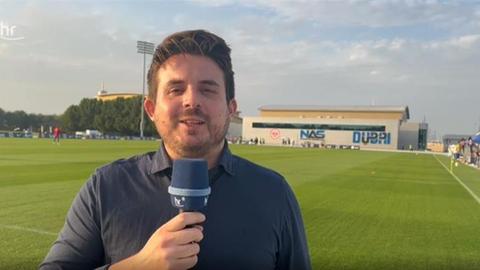 hr-Reporter Nico Herold ist vor Ort beim Eintracht-Trainingslager in Dubai.