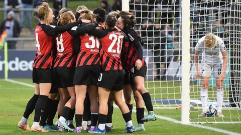 Eintracht nach Hoffenheim-Sieg auf Platz drei