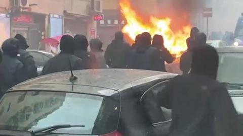 Szene von der Straßenschlacht in Neapel