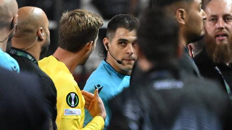 Szene aus der Partie Eintracht gegen PAOK