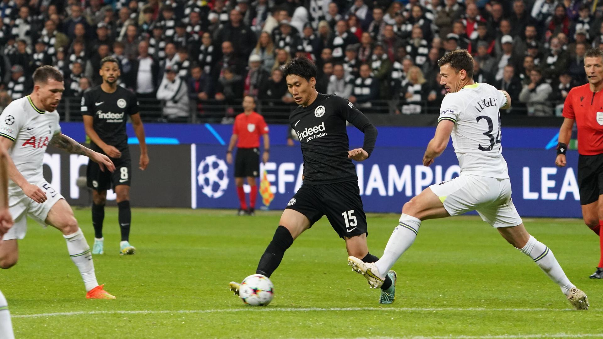 Torloses Remis Eintracht Frankfurt kratzt gegen Tottenham Hotspur an Überraschung hessenschau.de Eintracht Frankfurt