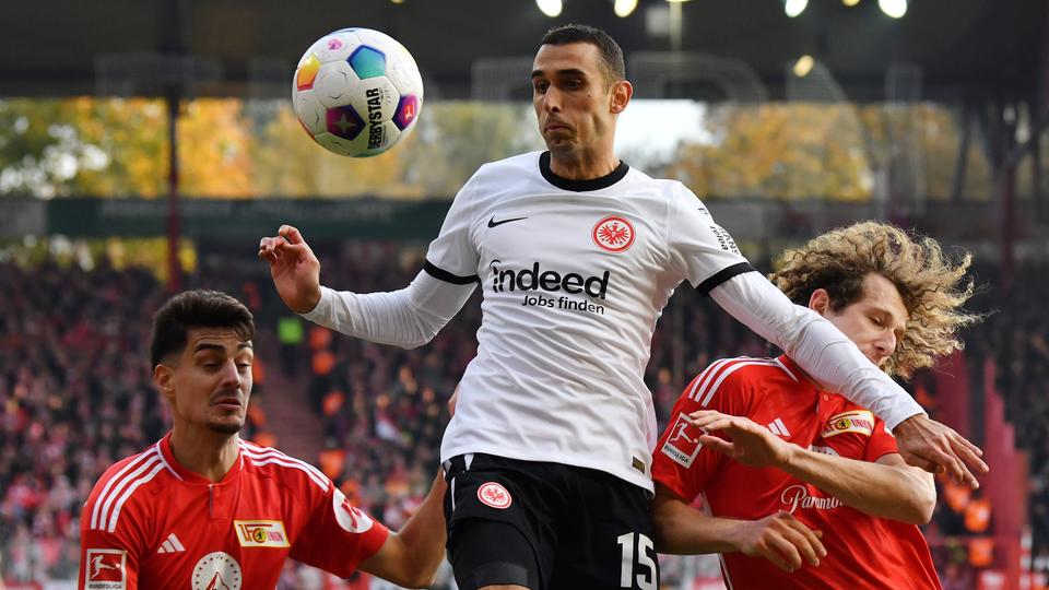 Ellyes Skhiri von Eintracht Frankfurt im Hinspiel bei Union Berlin