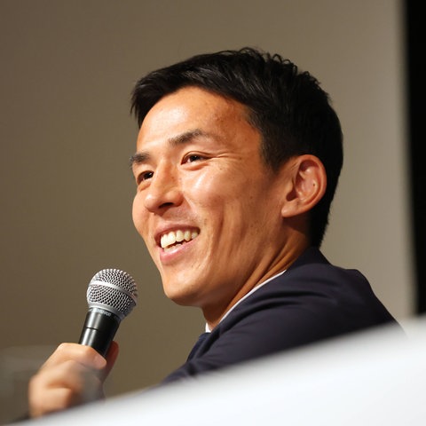Makoto Hasebe lachte viel bei seiner letzten großen Pressekonferenz