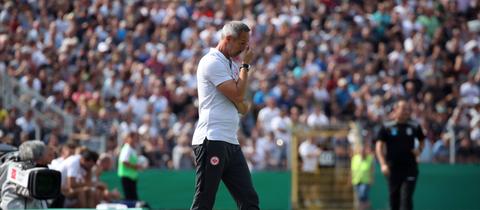 Die Erfolgsstory von Ex-Eintracht-Trainer Adi Hütter startete mit einer bitteren Pleite...