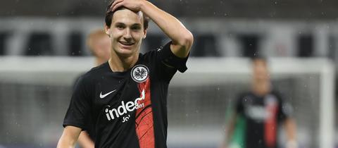 Paxten Aaronson von Eintracht Frankfurt 