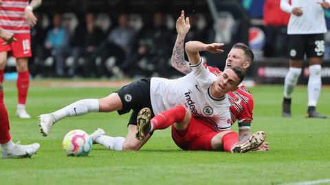 Rafael Borre von Eintracht Frankfurt gegen Augsburg