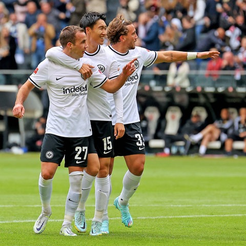 Götze, Kamada und Pellegrini jubeln