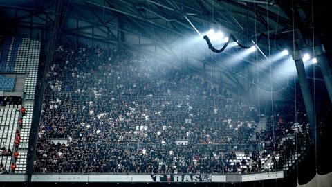Eintracht-Fans im Stadion in Marseille