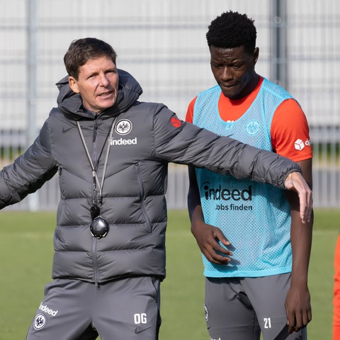 Trainer Oliver Glasner im Training von Eintracht Frankfurt
