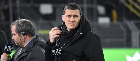 Ralph Gunesch am DAZN-Mikrofon