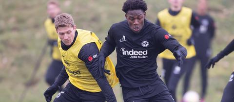 Kristijan Jakic und Faride Alidou von Eintracht Frankfurt