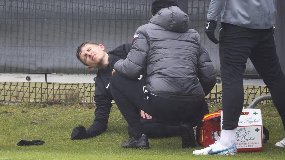 Eintracht Frankfurt muss mehrere Wochen auf Jesper Lindström verzichten