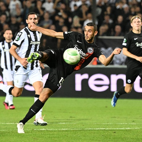 Ellyes Skhiri von Eintracht Frankfurt gegen PAOK