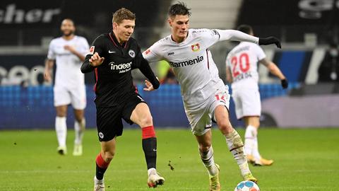 Kristijan Jakic wird es wie in der Vorsaison häufiger mit Leverkusens Patrik Schick zu tun bekommen.