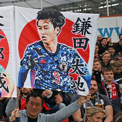 Makoto Hasebe und Daichi Kamada sind bei den japanischen Fans beliebt.