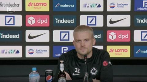 Philipp Max bei der Pressekonferenz