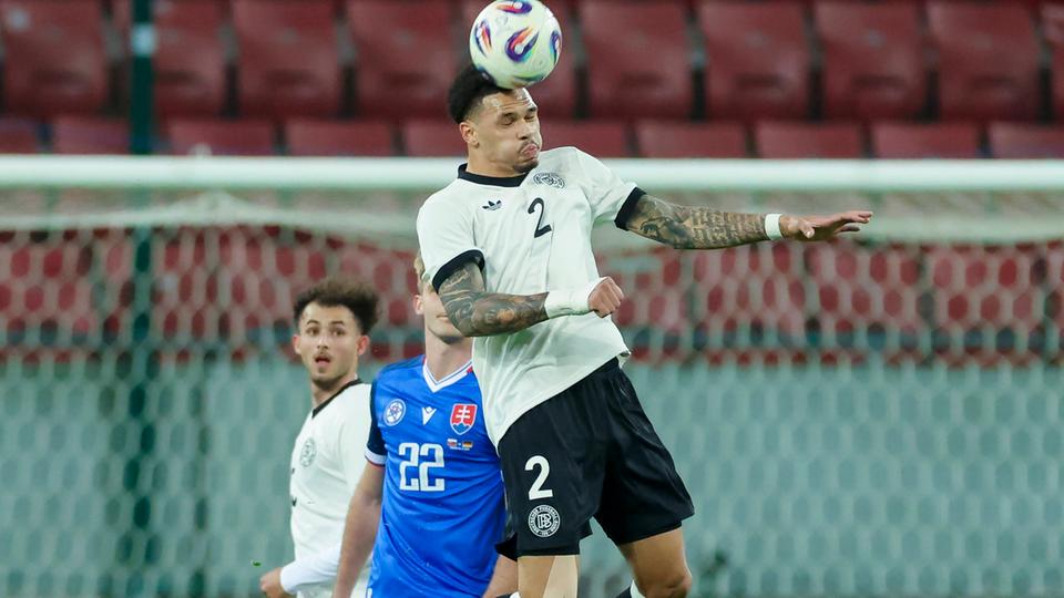 Nnamdi Collins beim Testspiel der deutschen U21-Auswahl in der Slowakei.