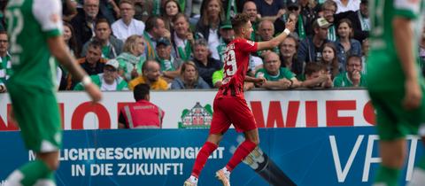 Eintracht-Wirbelwind Jesper Lindström durfte gegen Bremen endlich jubeln.