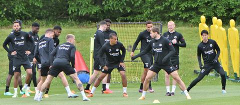 Die Eintracht-Profis beim Training