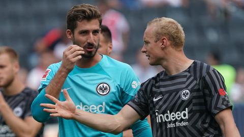 Trapp diskutiert mit Rode 