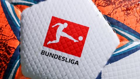 Ein Ball aus der Bundesliga