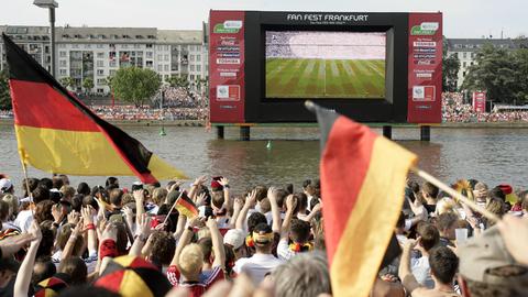 Bild vom Public Viewing in Frankfurt zur WM 2006