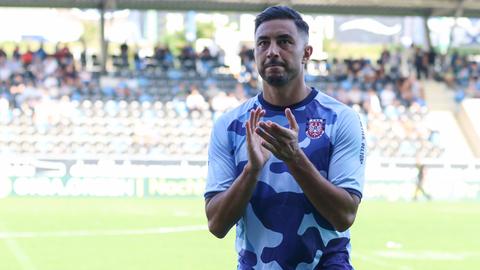 Aziz Bouhaddouz verabschiedet sich vom FSV Frankfurt