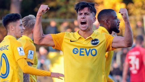 Jubel beim OFC von Deniz