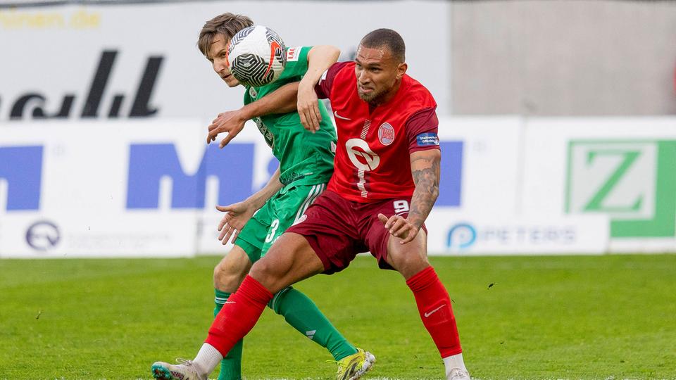 Torspektakel in Regionalliga: Kickers Offenbach verliert trotz 3:0-F&uuml;hrung gegen Homburg