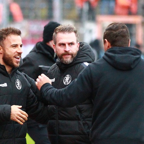 Trainer René Klingbeil nach seinem Einstandssieg mit Hessen Kassel bei Eintracht Trier