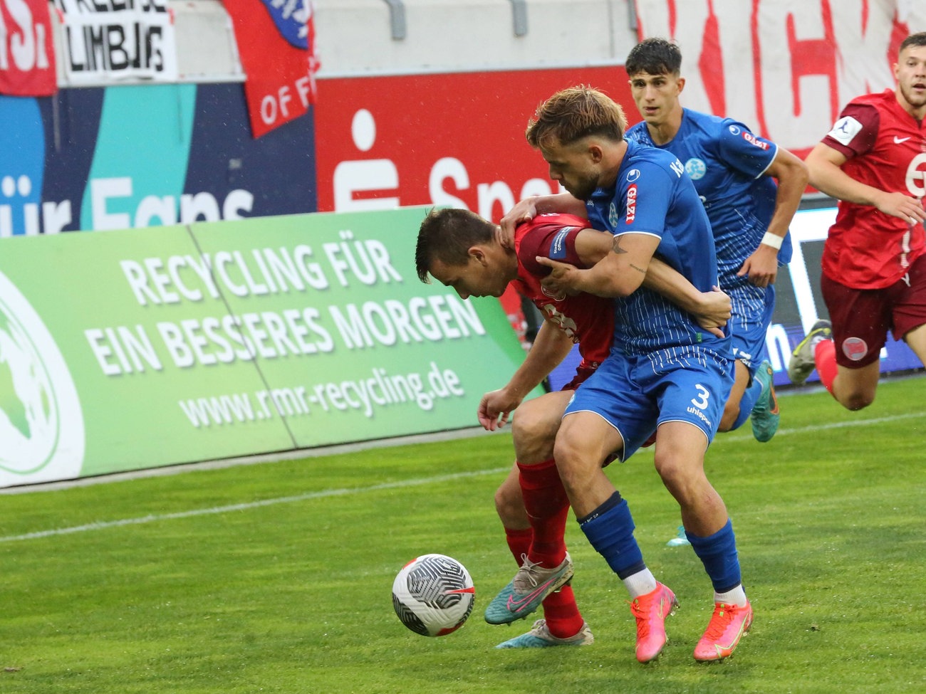 Enttäuschung bei Kickers Offenbach Stuttgart schockt OFC spät hessenschau.de Regionalliga