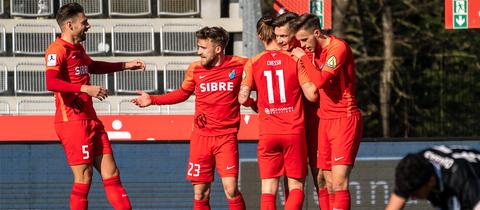 Der TSV Steinbach Haiger setzt ein Ausrufezeichen im Aufstiegsrennen.