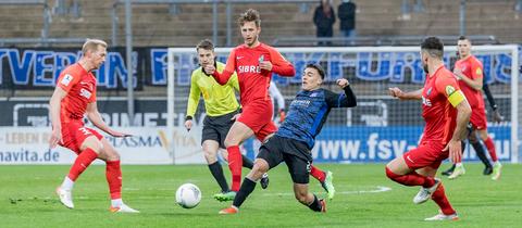 Szene aus dem Spiel FSV Frankfurt gegen Steinbach