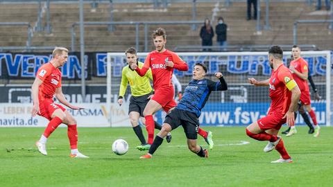 Szene aus dem Spiel FSV Frankfurt gegen Steinbach