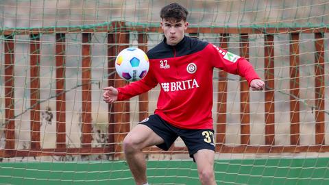 Ben Nink spielt seit der U13 beim SV Wehen Wiesbaden