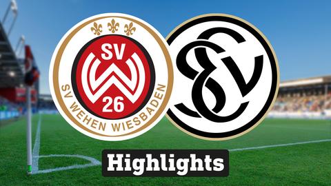 Im Hintergrund sieht man ein Fussballstadion, davor links das Logo vom SV Wehen Wiesbaden und rechts das Logo vom SV Elversberg
