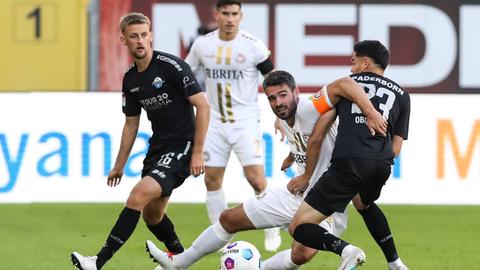 SV Wehen Wiesbaden gegen Paderborn