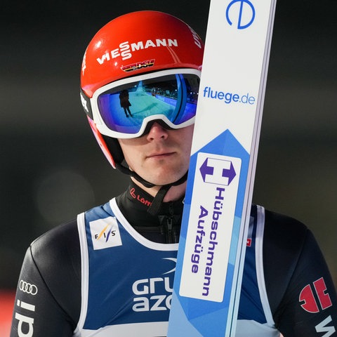 Stephan Leyhe im Skisprung-Outfit