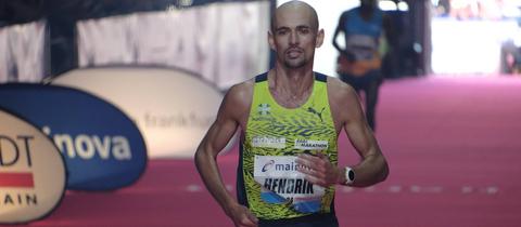 Hendrik Pfeiffer beim Marathon