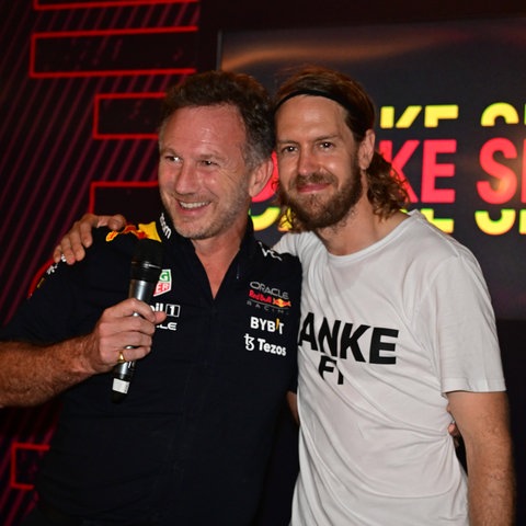 Christian Horner und Sebastian Vettel bei der Abschiedsfeier in Abu Dhabi