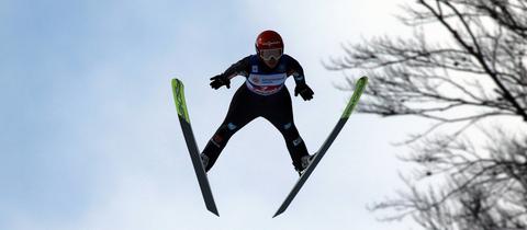 Katharina Althaus beim Skispringen in Willingen