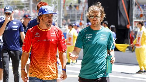 Alonso und Vettel unterhalten sich