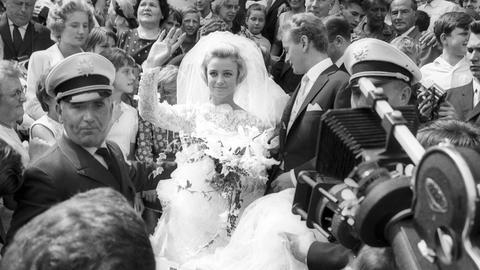 Marika Kilius bei ihrer Hochzeit