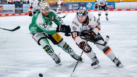 Ryan Olsen von den Löwen Frankfurt beim Spiel in Bietigheim