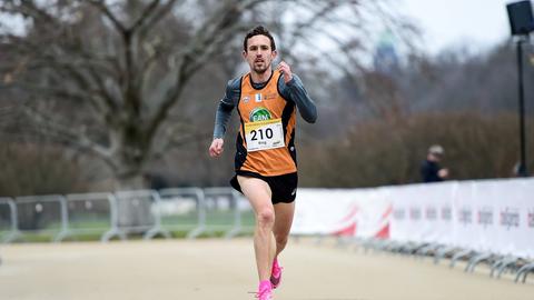 Tom Ring vom Laufteam Kassel erreicht Platz drei.