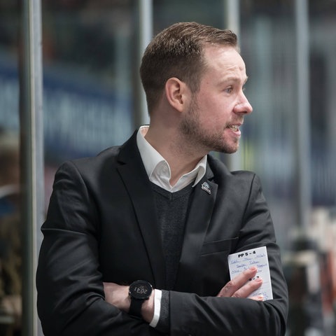 Matti Tiilikainen als Trainer der Löwen Frankfurt 2020