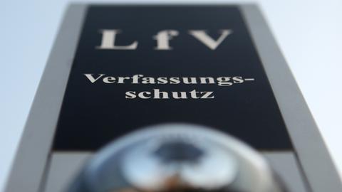 Schild des Landesamts für Verfassungsschutz